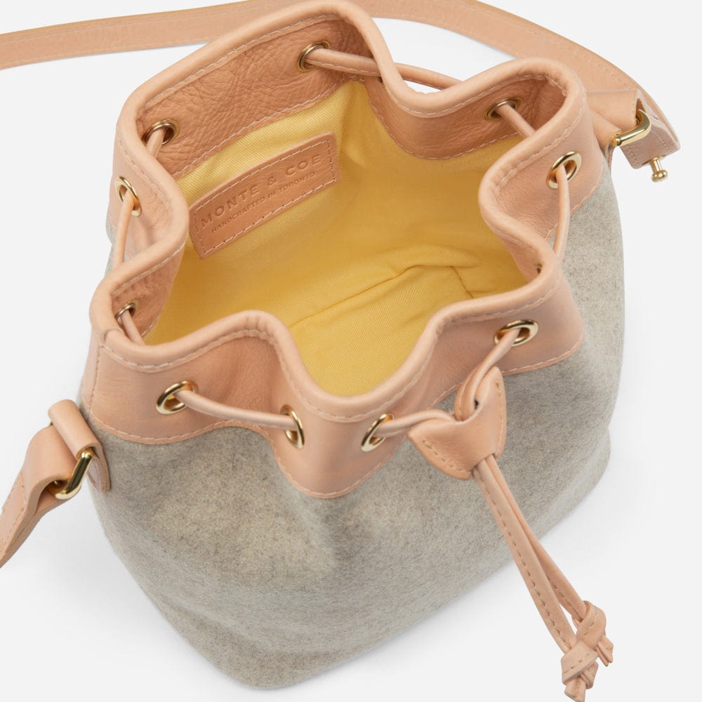 Italian Wool Bucket Bag in Nude