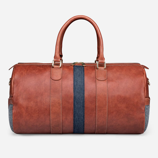 Leather Weekender in Cognac